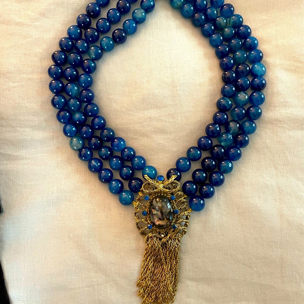 SOLD: Mint Sarah Cov large statement necklace. One of a kind!